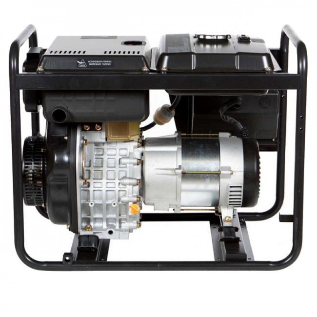 Дизельный генератор Hyundai DHY 5000L Дизельный генератор Hyundai DHY 5000L