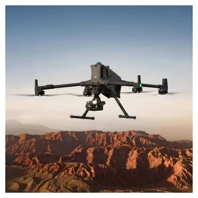 Квадрокоптер DJI Matrice 400