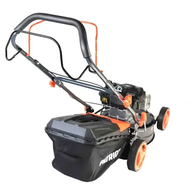 Бензиновая газонокосилка самоходная Patriot PT 42BS