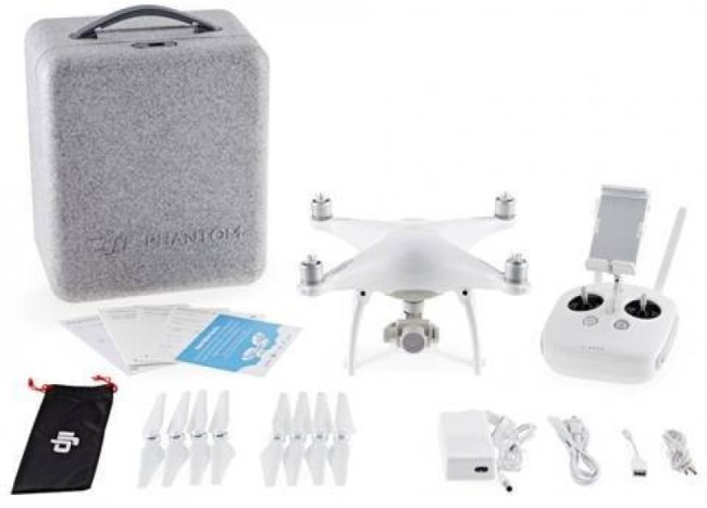 Квадрокоптер DJI Phantom 4 Квадрокоптер DJI Phantom 4